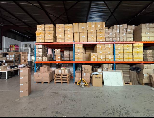 489M² WAREHOUSE TO LET IN HALFWAY HOUSE